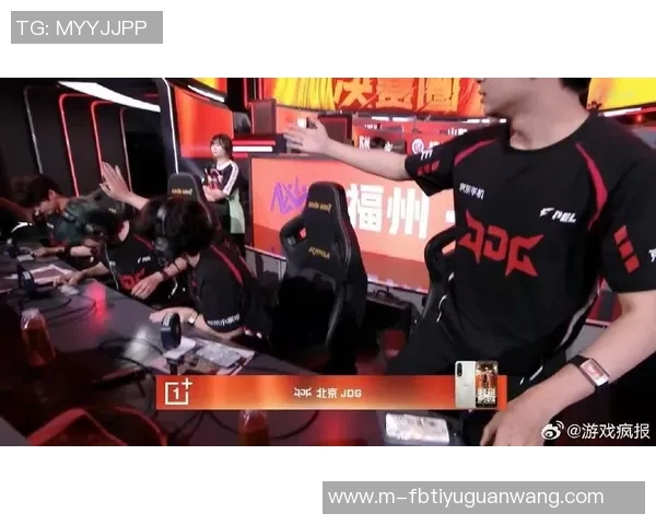 世界杯新闻和平精英评论：探讨JDG在比赛中控制能力的优劣势分析